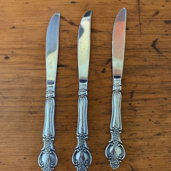 Rogers Stanley Roberts SRB199 Stainless Steel Dinner Knife Lot Of 3 Floral - Picture 1 of 2